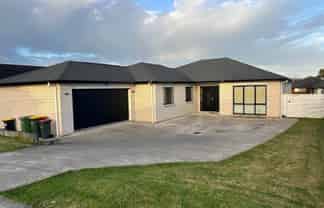 6 Gemscott Crescent, Huapai