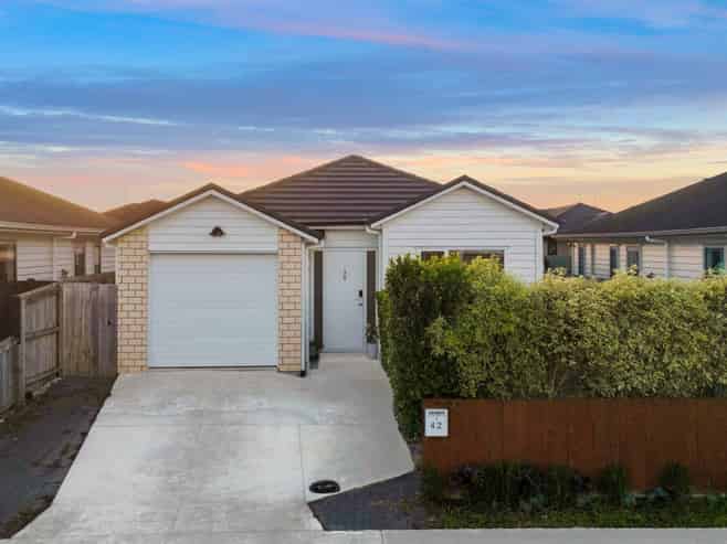 42 Tawhiti Road, Pukekohe