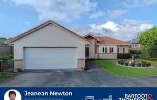 26 Lough Bourne Drive, Pukekohe