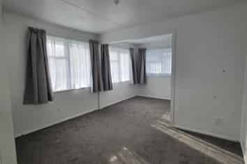Manawatu / Whanganui - Address withheld