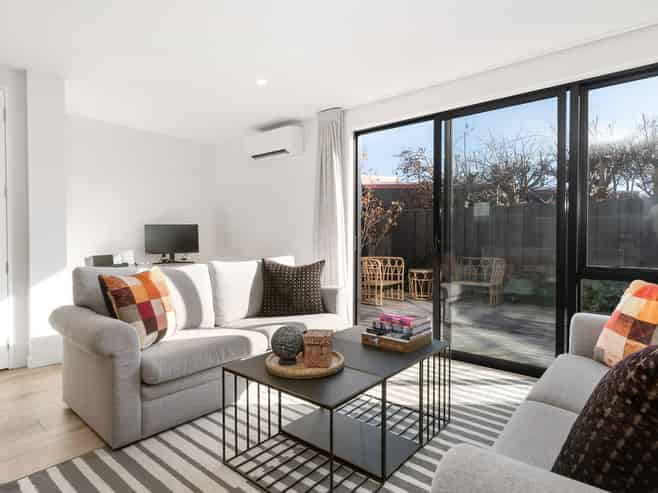 38D Roosevelt Avenue, Saint Albans