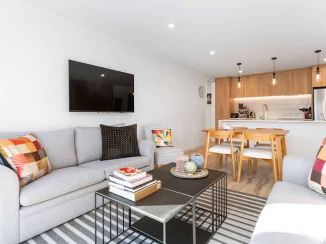 38D Roosevelt Avenue, Saint Albans