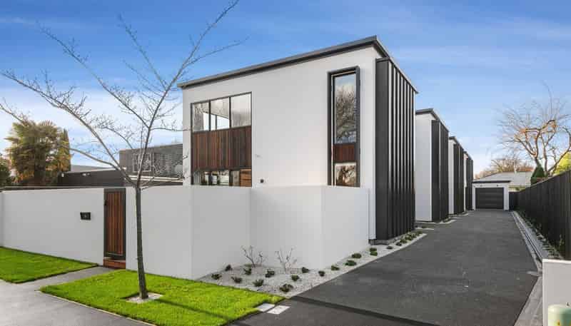 38D Roosevelt Avenue, Saint Albans