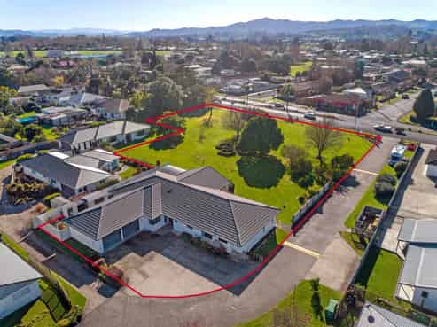 690 Gladstone Road, Te Hapara
