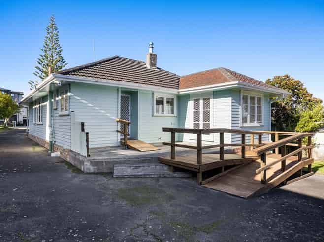 116 Kervil Avenue, Te Atatu Peninsula