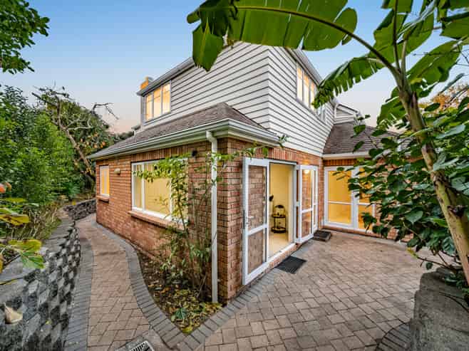 5A Inverary Avenue, Epsom