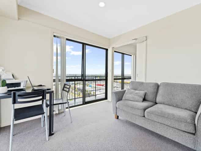 12A/18 Ronwood Avenue, Manukau