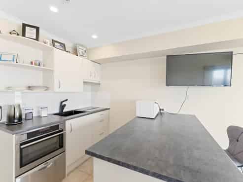 12A/18 Ronwood Avenue, Manukau