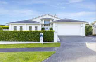 25 Magnolia Rise, Waipahihi