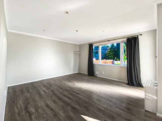 1106 Southland Road, Raureka