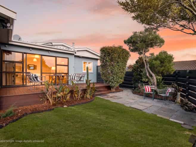 2/146 Beach Road, North New Brighton