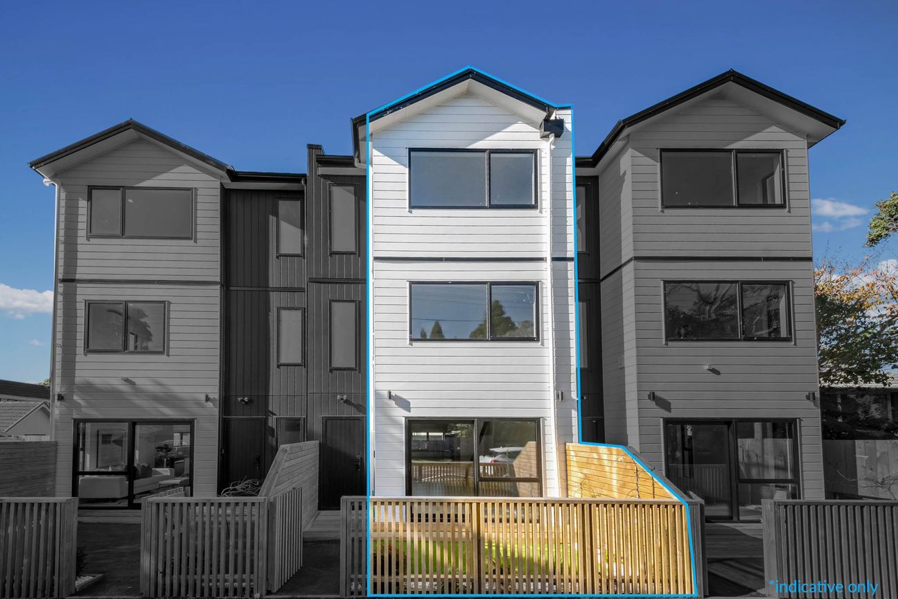 House in Henderson-Massey, Te Atatū Peninsula - View 2