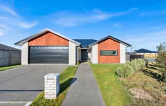2 Edgar Way, Rolleston