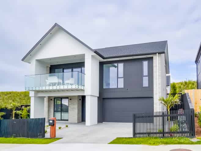 11 Pekanga Road, Millwater