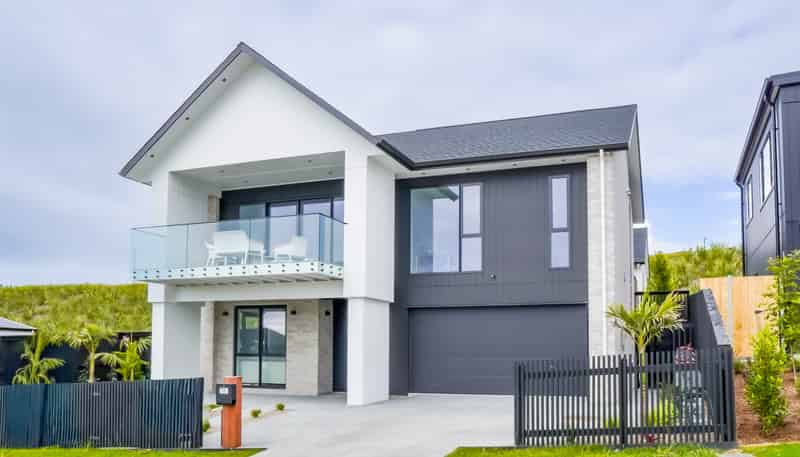 11 Pekanga Road, Millwater
