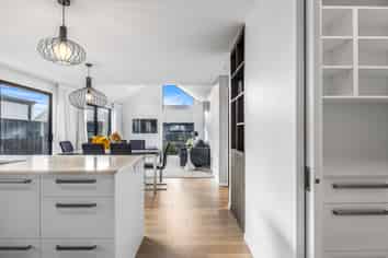 6 Stroma Avenue, Casebrook