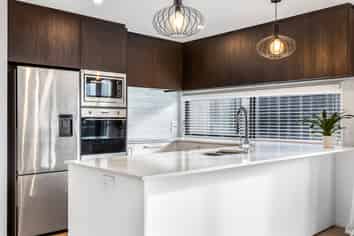 6 Stroma Avenue, Casebrook