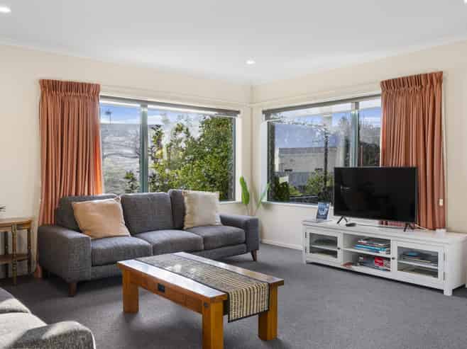 30 Fairview Terrace, Waipahihi