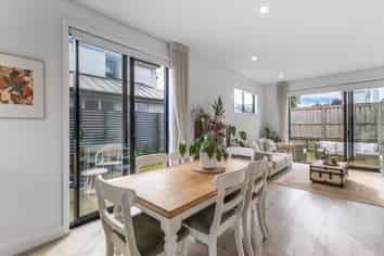 30  Anchorage Drive, Karaka