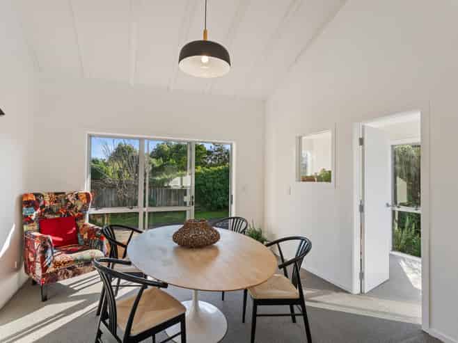 285 Te Moana Road, Waikanae