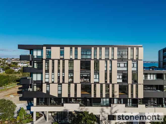 614/48 Esmonde Road, Takapuna