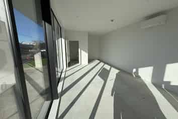 Affordable Quality Retail - Dominion Road