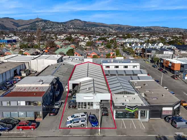 Refurbished warehouse - ready to occupy