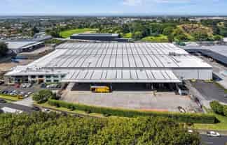 Premier Distribution & Logistics Facility