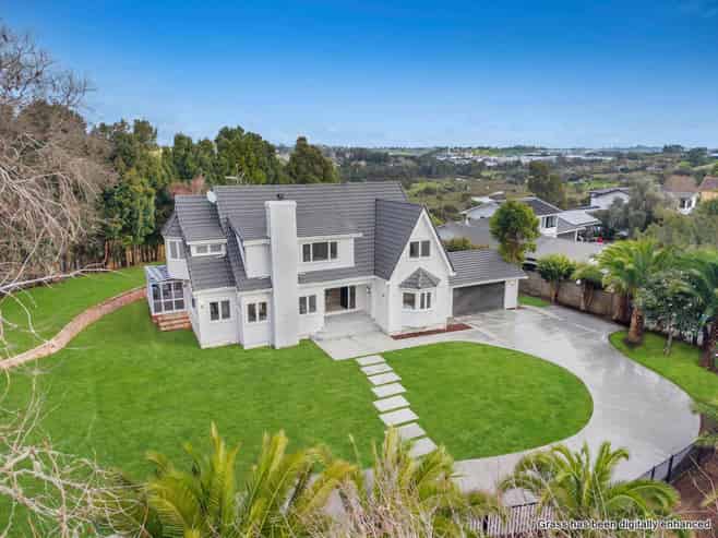 147B Whangaparaoa Road, Red Beach