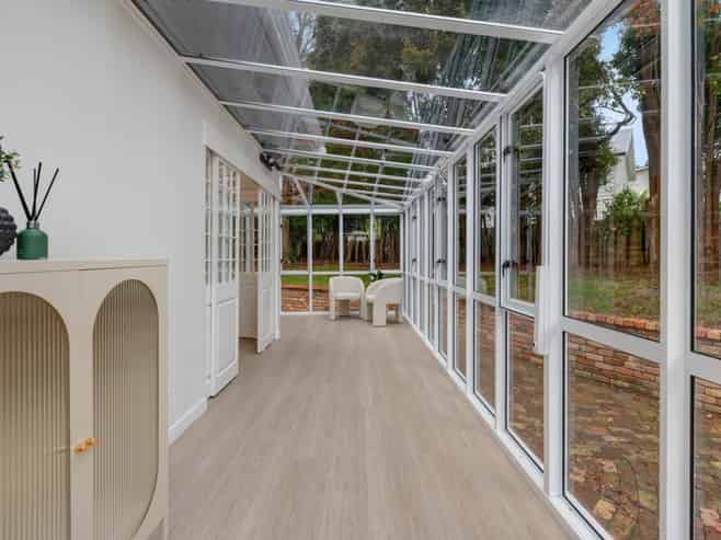 147B Whangaparaoa Road, Red Beach