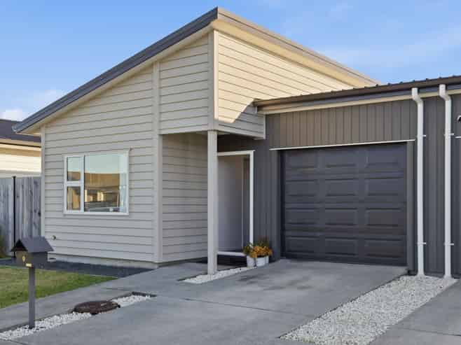 9 Mokopapa Street, Takanini
