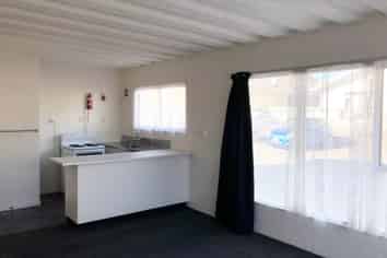 8/10 Wellington Street, Hamilton East