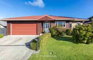 10 Mcewen Crescent, Riverstone Terraces