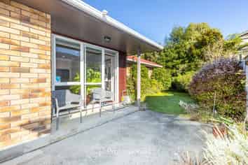 10 Mcewen Crescent, Riverstone Terraces