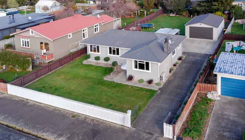 56 Barraud Street, Dannevirke