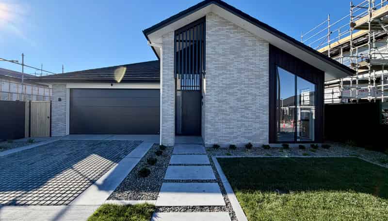 42 Kotiti Drive, Milldale