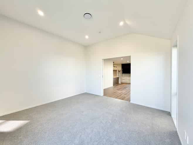 42 Kotiti Drive, Milldale