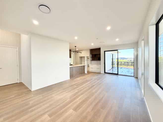 42 Kotiti Drive, Milldale