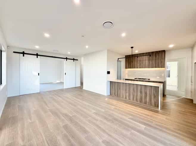 42 Kotiti Drive, Milldale