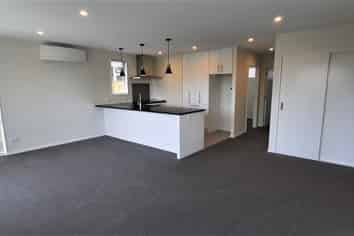 18b Fatima Street, Redwood