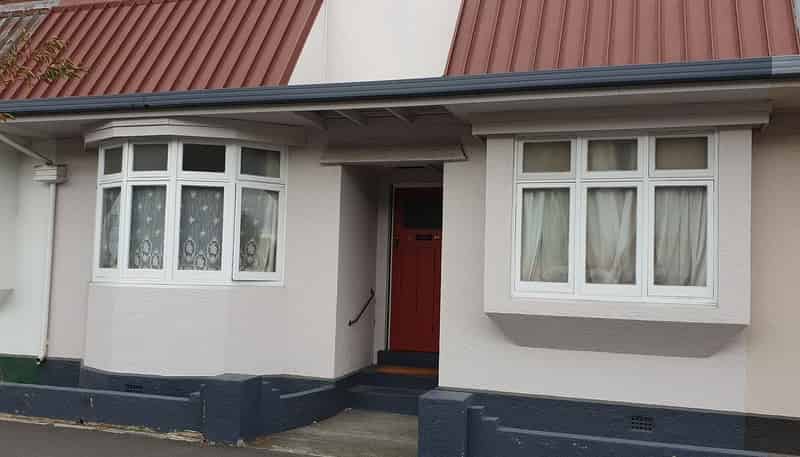 208 Hastings Street South, Hastings