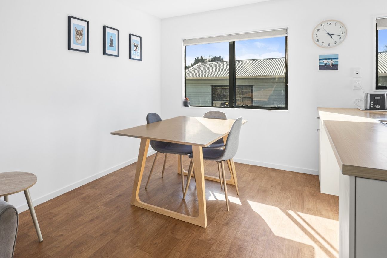 Outstanding Value & Easy Location! - Widok 6