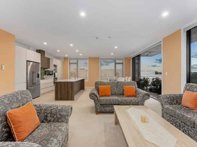 501/1 Cavalli Road, Long Bay