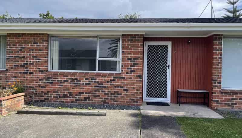 2/1 Pine street, New Lynn