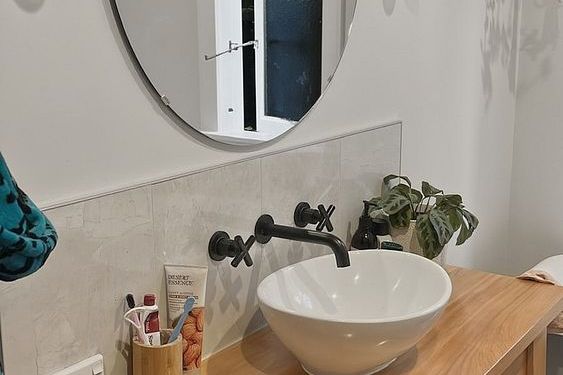 Fully Furnished Renovated Bungalow - Widok 4