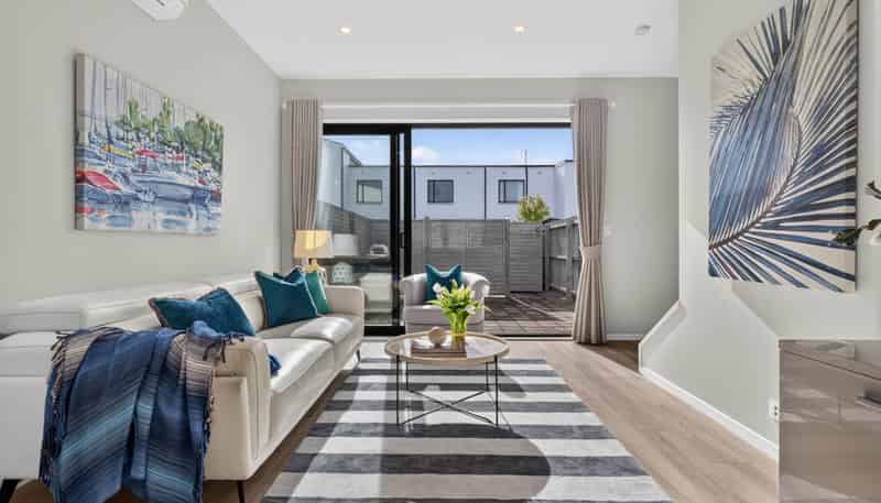 54 Roundel Crescent, Whenuapai