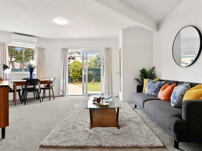 3/21  Houghton Street, Meadowbank