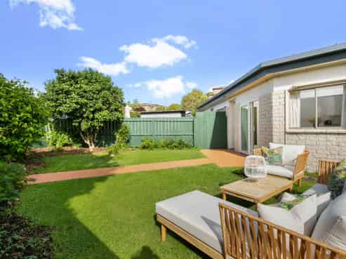 3/21  Houghton Street, Meadowbank
