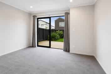 11 Wai Place, Westgate