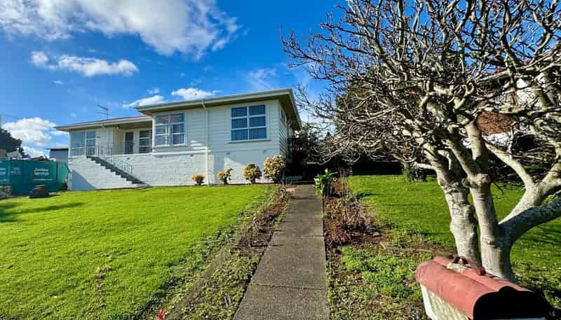 37 McCullough Avenue, Papatoetoe